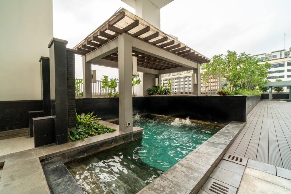 Modern & Comfy Studio In Central Jakarta, Scbd Ngoại thất bức ảnh